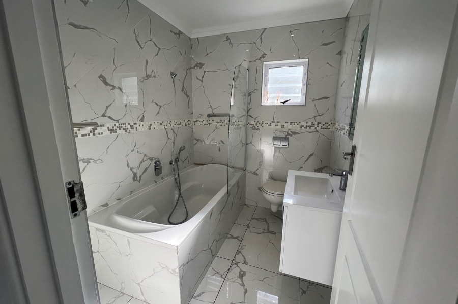 2 Bedroom Property for Sale in Gonubie Eastern Cape